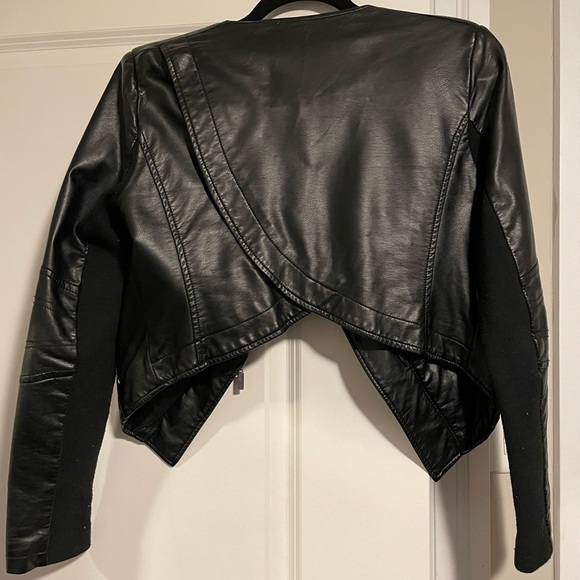 BAR III Faux Leather Crop Jacket - Picture 3 of 5